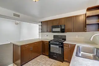 6909 Cleghorn Road NW Kitchen