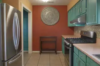 1780 Carin Court SE Kitchen