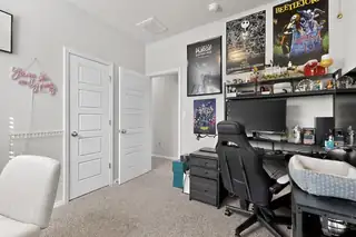 10650 Valedon Lane SW Home Office