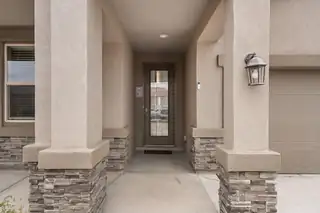 2001 Canyon Wren Court SE 