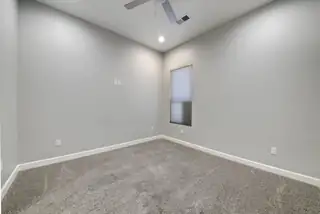 2744 Camino Plata Loop NE Garage