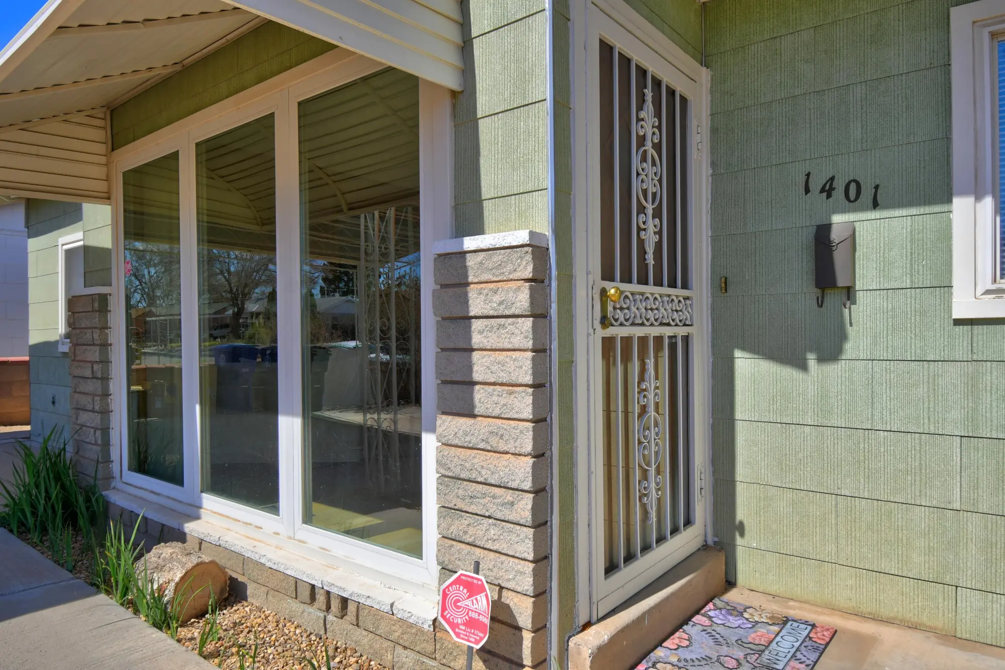 1401 Valle Alto Court NW