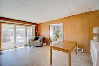 1401 Valle Alto Court NW Living Room