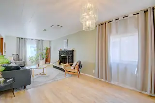 1401 Valle Alto Court NW Living Room