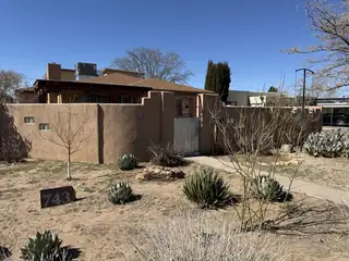 743 Alvarado Drive SE, Albuquerque 