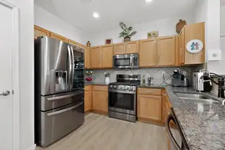 2334 Vista De Colinas Drive SE Kitchen