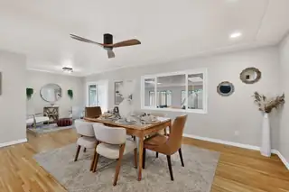 1404 Cagua Drive NE Dining Room