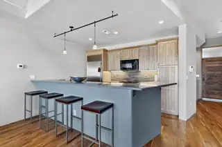 3339 Central Avenue NE 309 Kitchen