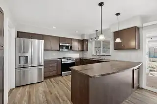 3804 Big Bend Road NE Kitchen