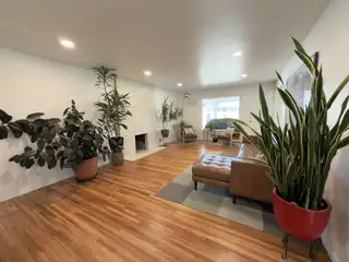 324 Chula Vista Place NE Bedroom