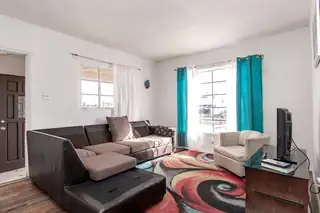 2807 Madison Street NE Living Room