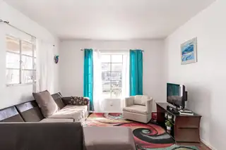 2807 Madison Street NE Living Room