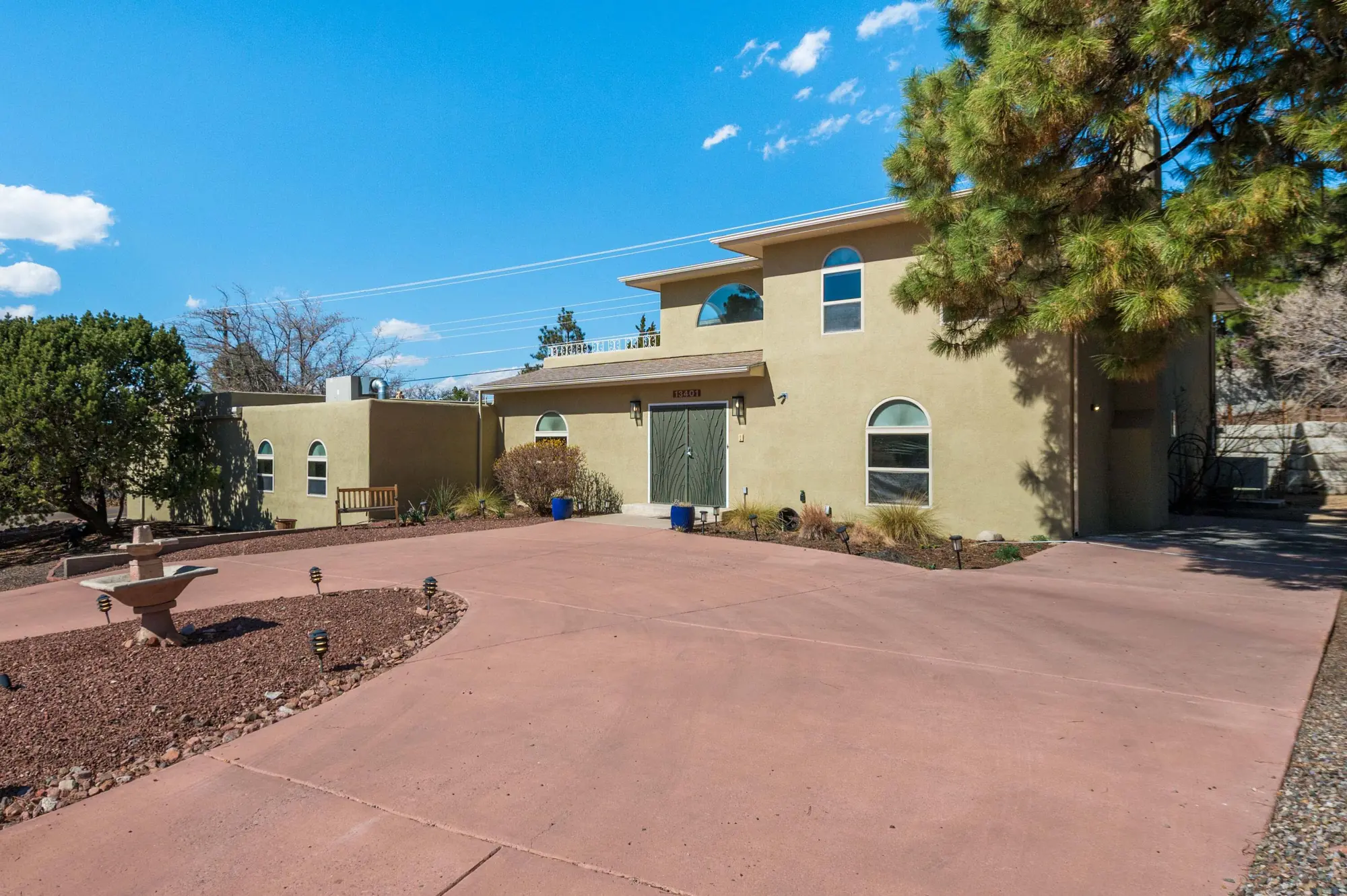 13401 Desert Hills Place NE