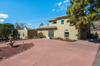 13401 Desert Hills Place NE, Albuquerque