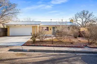 2940 San Joaquin Avenue SE Exterior Front