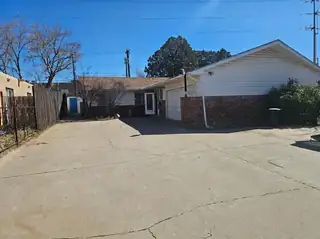 1508 Rita Drive NE Exterior Front