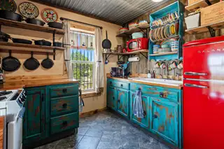4221 Palo Amarillo Road Kitchen