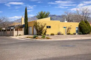 12201 Menaul Boulevard NE, Albuquerque 