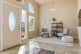 211 Hendrix Road NW Living Room