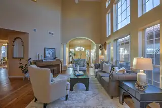 8305 Calle Soquelle NE Living Room