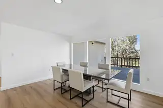 811 Lamp Post Circle SE Dining Room