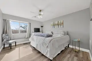 4049 Montreal Loop NE Bedroom