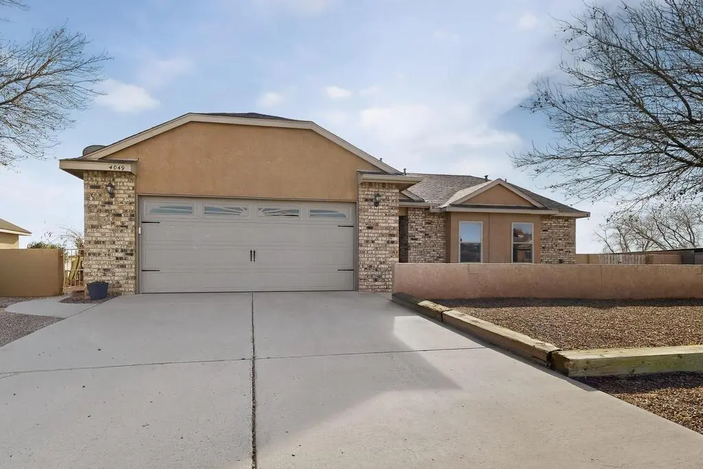 4049 Montreal Loop NE