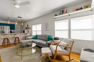 514 9th Street SW Living Room