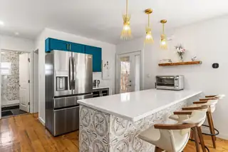 514 9th Street SW Kitchen