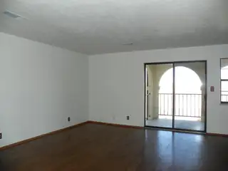 839 Country Club Drive SE 2C 