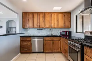 1528 55th Street NW Kitchen