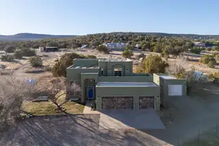 711 Tierra Alegre Court, Tijeras