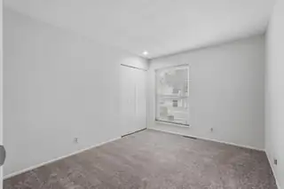 7505 Prairie Road NE Bedroom