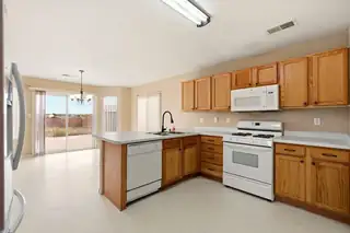 495 Burton Meadows Drive NE Kitchen