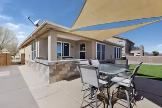 10200 Avenida Vista Sol NW Patio
