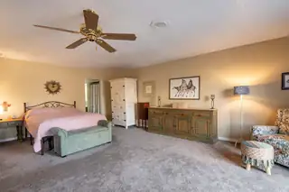 7339 Prairie Road NE Bedroom