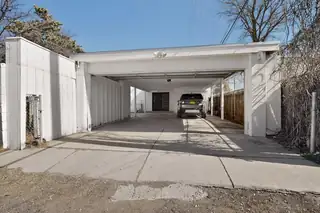 509 Princeton Drive SE Garage