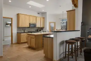 900 Acapulco Court NE Kitchen