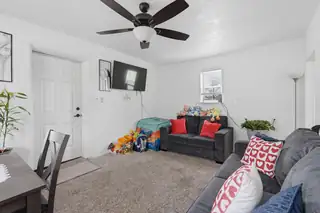 1205 Forrester Avenue NW 