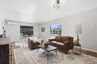 2241 Wilbur Avenue SW Living Room