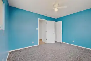 24 Della Road Bedroom