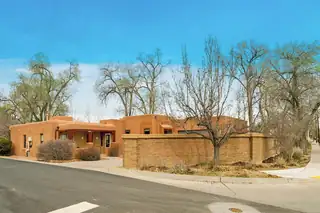 2401 Kestrel Court NW Exterior Front