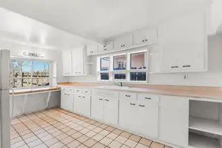 1305 Marble Avenue NW Kitchen