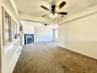 908 Riva Court NE Living Room