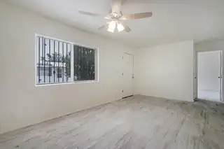 420 Alcazar Street SE 