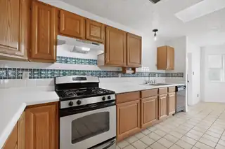 7213 Sunlight Peak Drive NE Kitchen