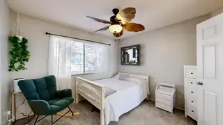 8105 Camino Paisano NW View