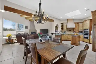 1 Caballo Sendero Dining Room