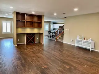 12408 Mangas Trail NE 