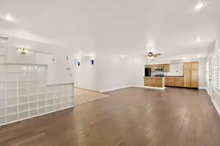 6500 Martin Court NE 